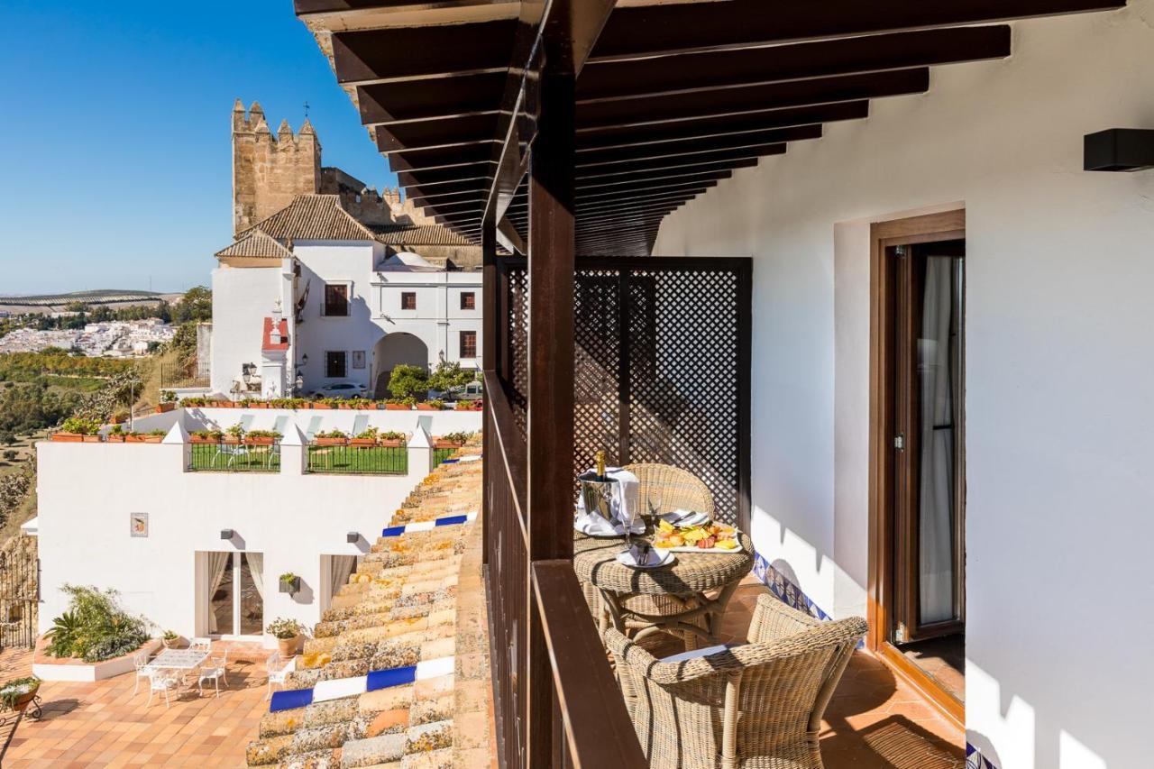 Parador De Arcos De La Frontera Esterno foto