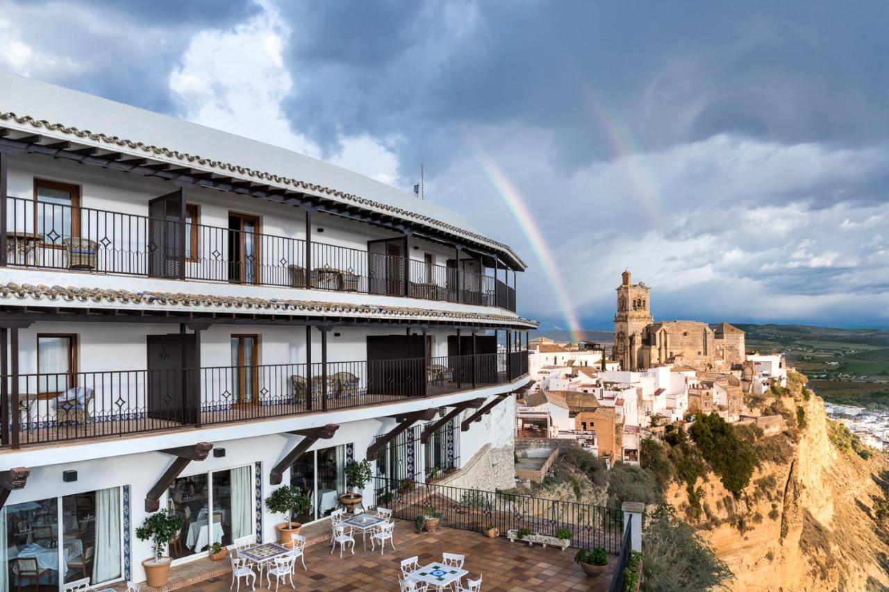 Parador De Arcos De La Frontera Esterno foto